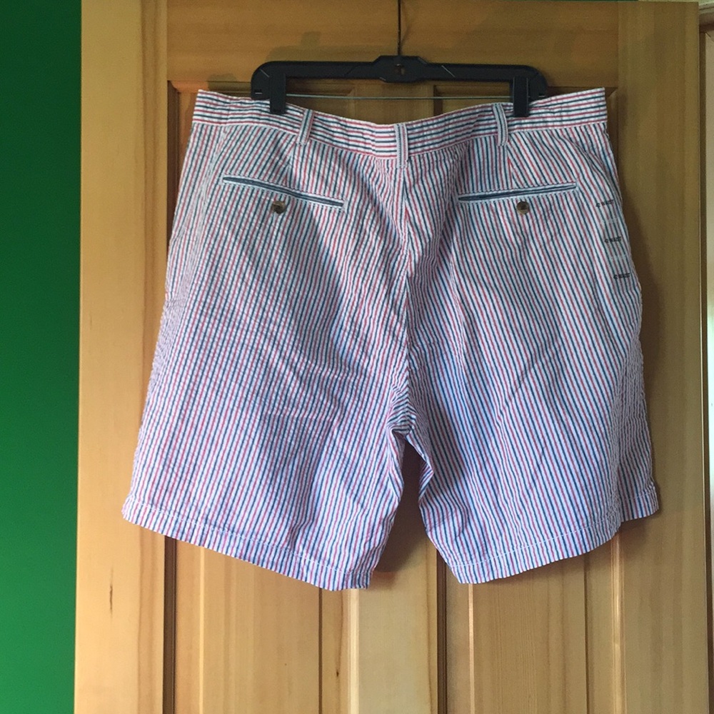 ❣️Men’s Red, White and Blue Shorts - Picture 6 of 9